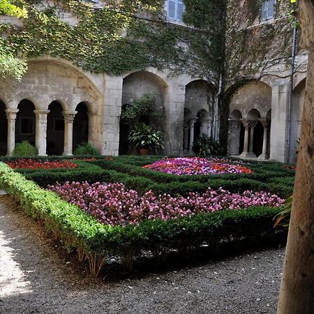 Le Mas De La Chouette Saint-Remy-de-Provence Exterior photo