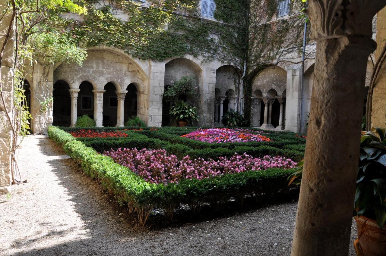 Le Mas De La Chouette Saint-Remy-de-Provence Exterior photo